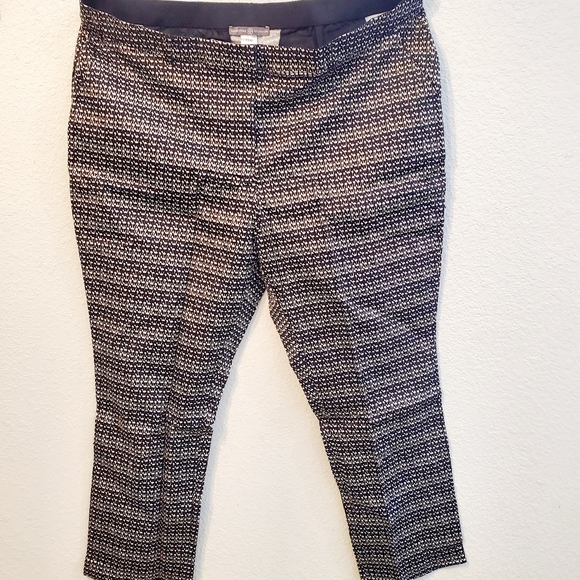Signature Collection | Geo Print Pant | 22W - Picture 3 of 6